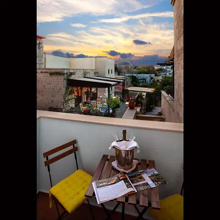 In Art Boutique Hotell Rhodes City