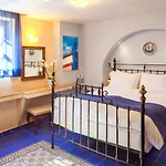 In Art Boutique Hotel