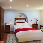 In Art Boutique Hotel Rhodes City