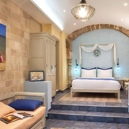 In Art Boutique Готель 4*