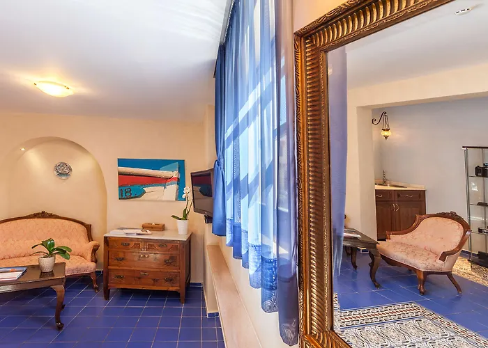 In Art Boutique Hotel Rhodes City