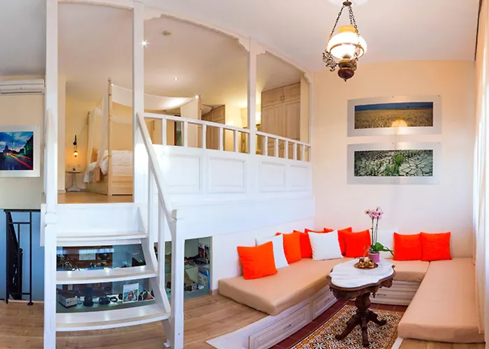 In Art Boutique מלון