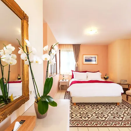 Hotel In Art Boutique